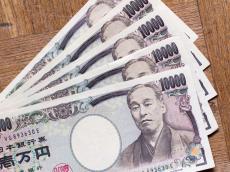 実家に「月5万円」入れていましたが、母が「使ってなかった」と結婚資金として渡してくれました。400万円近くありますが、税金は払わなくて大丈夫でしょうか？