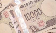 社会人になってからも親から「月1万円」仕送りをもらっているという知人。流石に少数派ですよね…？