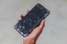 画面が割れたiPhone16」を処分しようとしたら、夫に「3万円で売れる