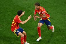スペイン16歳ヤマル、EURO史上最年少ゴール記録を20年ぶり更新　準決勝フランス戦で豪快ゴラッソ