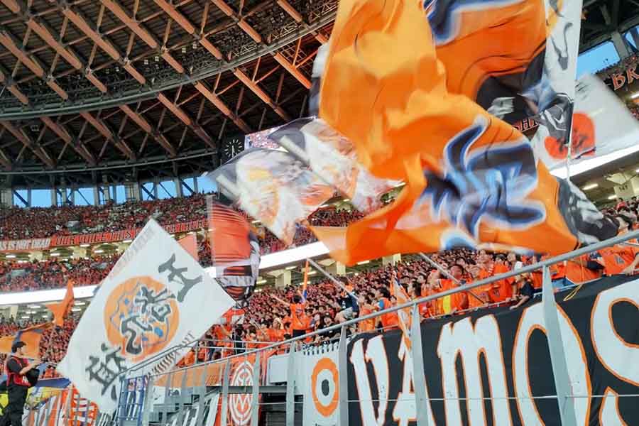 清水と横浜FCのJ2首位攻防戦に5万人超集結　J2史上最多入場者記録を更新