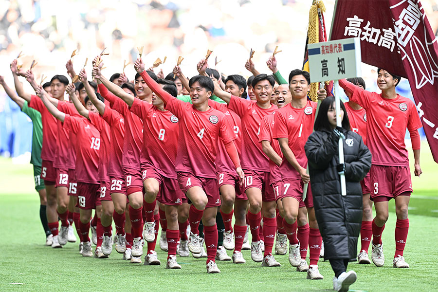 中学時代に「遊びでやってみたら回れた」　高校生がまさか…驚愕ハンドスプリングスロー誕生秘話