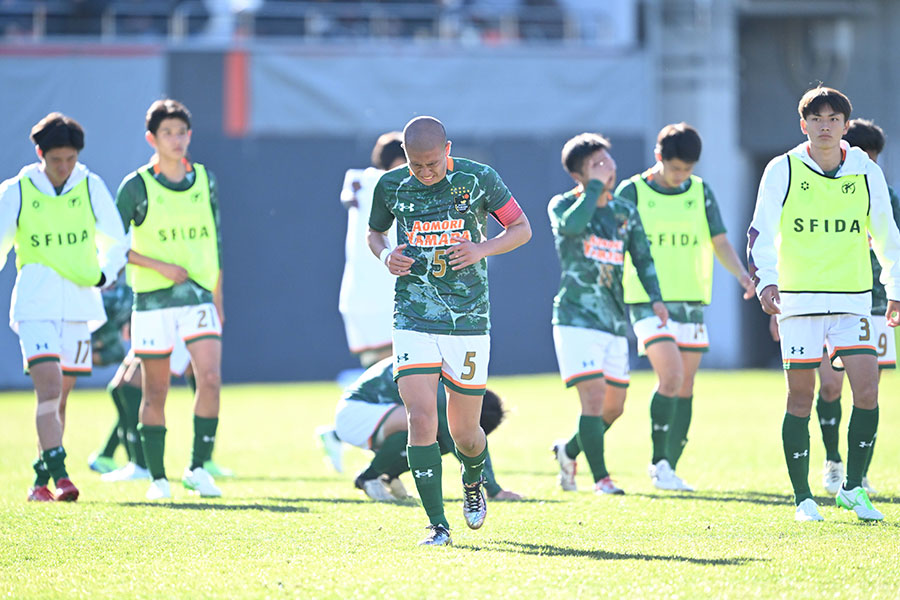 青森山田が10年ぶり初戦敗退「空回りしてしまった」　高川学園のトリックプレー対策「想定もしていた」