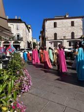 今年はイタリアのオルヴィエートからローマまで車で周遊の旅【夢見るパリ】