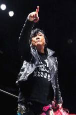 柴田惣一　今日も一緒にプロレスを楽しみましょう！　大仁田厚「賛否両論、上等じゃ！」破天荒な邪道人生　7度の引退と復活、確立した「電流爆破マッチ」きっかけは牧場の手伝いだった