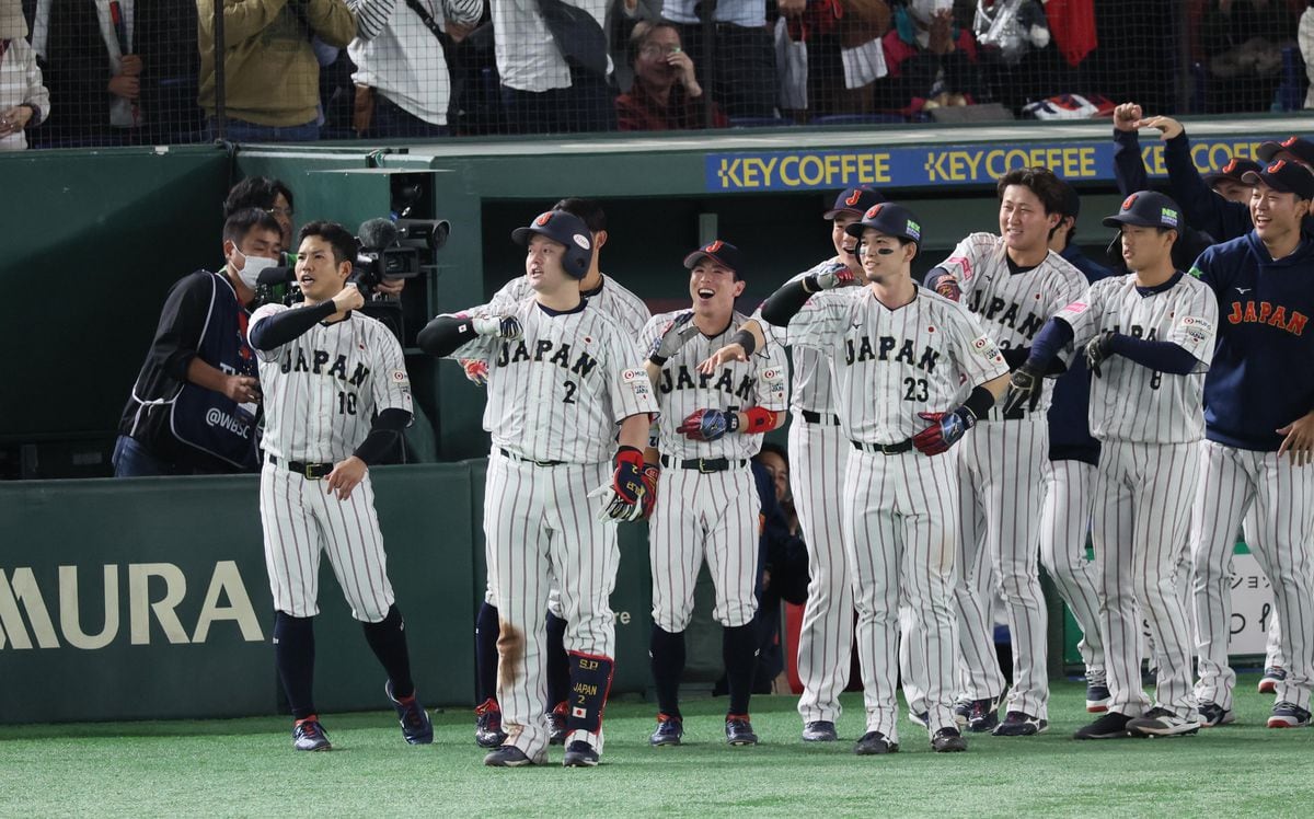 牧秀悟が勝ち越し満塁弾　井端監督「本来なら4番」故障で辞退の巨人・岡本も評価　侍ジャパン「プレミア12」決勝進出に王手