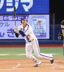 プロ野球実況中継　DeNA1番・梶原昂希の「気になる数字」351打席で四球がわずか7個　後続には強力バッター、もう少し繋ぐことを考えても良いのでは