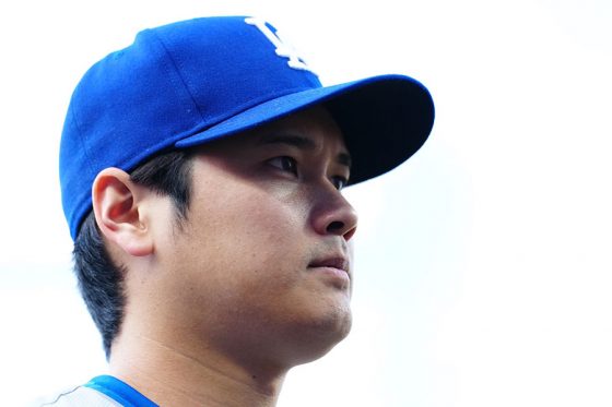 大谷翔平が「マジでデカい」　侍戦士“集結”で…際立つサイズにX衝撃「ゴツすぎる」