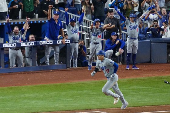 大谷翔平に「涙が出そうだった」　感極まった35歳ベテラン…ベンチでハグした“真相”