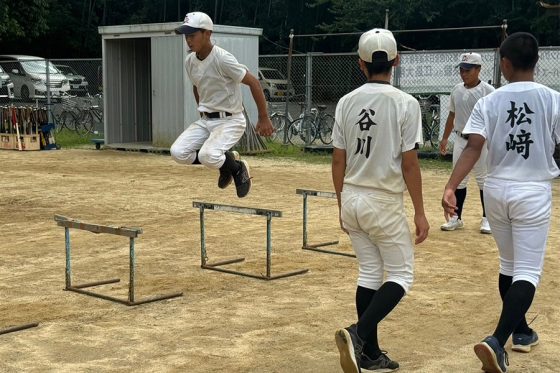 中学生の障害リスクに関わる“骨の線”　日本一強豪実践…成長期に適した「下半身強化」