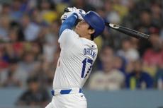 大谷翔平は「1番・DH」で先発　WS第1戦で豪快4号期待…フリーマン復帰、好調エドマン9番