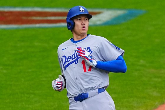 大谷翔平にまさかの指摘!? 球団スタッフのしぐさに苦笑い…X反響