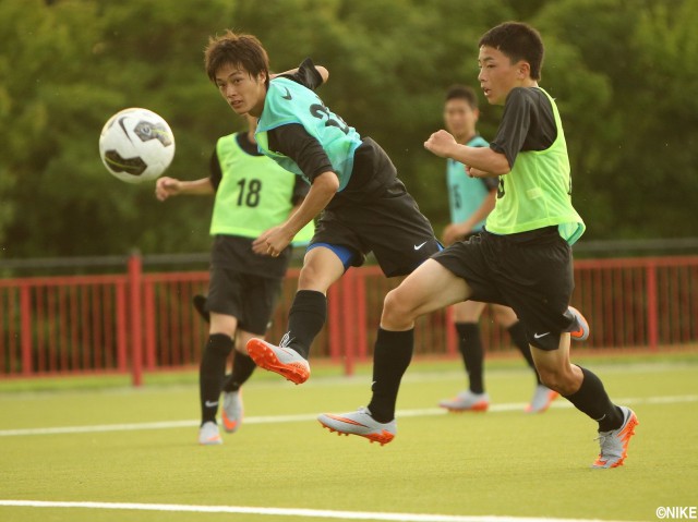 “試合を決める強烈な個性”を!42名の選手がNIKE FC「HYPERVENOM TRAINING」で打開力、判断力、精度磨く(24枚)