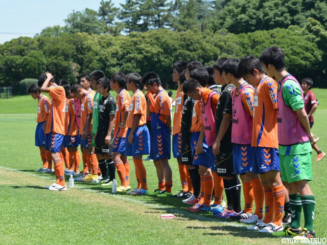 [クラブユース選手権(U-18)]横浜FMユースに敗れるも、長崎U-18は初出場で16強入り(10枚)