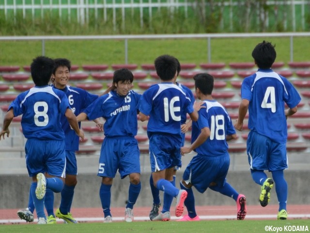 [選手権予選]県4強普天間、巨人ドラフト3位の“親友超え”