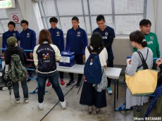 手倉森ジャパン、熊本震災復興支援で募金活動…植田「来て頂いた方に感謝」