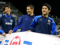 U-23代表、被災地・熊本に希望を与える3発快勝!(20枚)