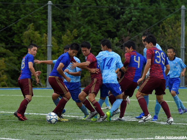 [NB CHAMPIONSHIP U-16]桐光学園に競り勝った興國が予選リーグ3連勝!(10枚)