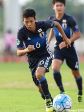 [AFC U-16選手権]万能性で00ジャパン支えた右SB喜田&CB菅原(4枚)