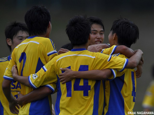 [国体少年男子]2戦連続複数得点の大阪府が準々決勝へ(20枚)