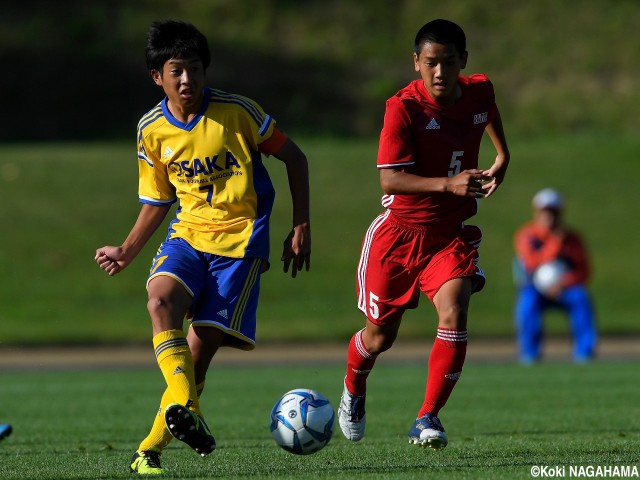 [国体少年男子]主将としてチームを牽引した大阪府MF奥野(4枚)