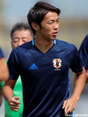 清武、原口、本田ら先発組が軽めの調整、岡崎は別メニュー(20枚)