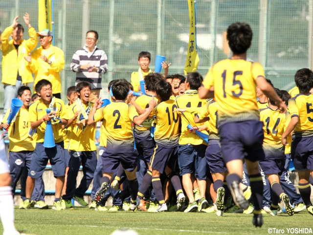 [選手権予選]興奮のV候補・関東一、後半終了3分前にCB石島が同点ヘッド:東京A(4枚)