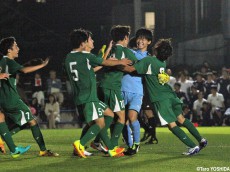 [選手権予選]PK止めたGK山本が5人目のキッカーとして決めて決着!東大和南が東京B4強へ(4枚)