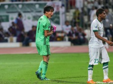 [AFC U-19選手権]大学生GK小島が立ち上がりにビッグセーブ、仲間の支え、思いに応える(4枚)