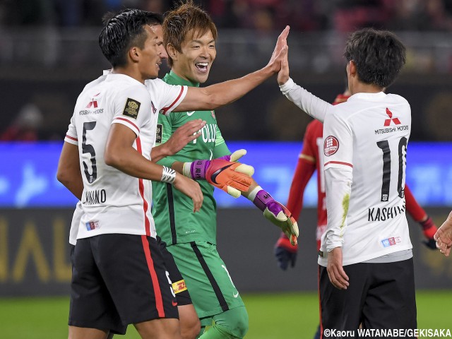 浦和GK西川がチームに勢い与えるビッグセーブ(4枚)