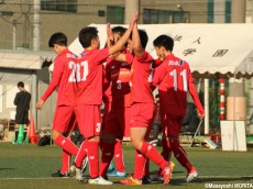[プレミアリーグWEST]東福岡が4-0で快勝、名古屋U-18は残留懸け挑むも…初のプリンス降格(18枚)