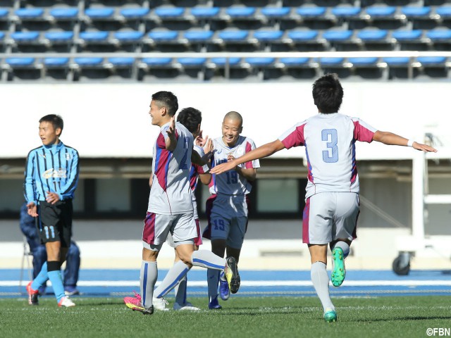 山梨学院、粘りの守備からOGの1点で岡山学芸館を下す(8枚)