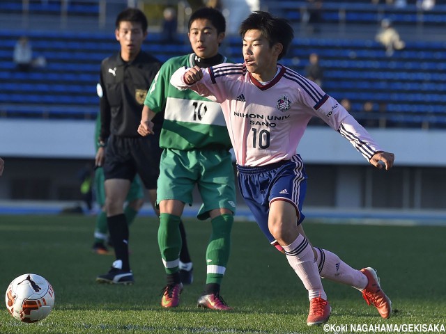 最終局面で見せた強心臓…“コロコロPK”で勝利決めた佐野日大FW長崎(8枚)