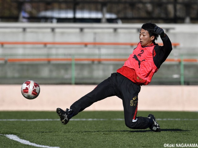 日本高校選抜候補合宿、最終日のトレーニングに参加したMF、FWの才能たち(20枚)