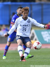 “古巣”相手に先制ゴールの鹿児島MF松下年宏(4枚)