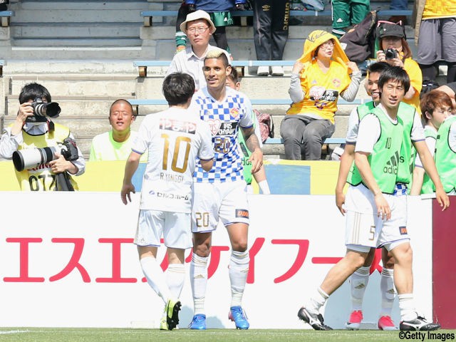 中3日の再戦、清水はDF角田のPK献上から崩壊…クリスラン5戦5発の仙台がリーグ5戦ぶり白星