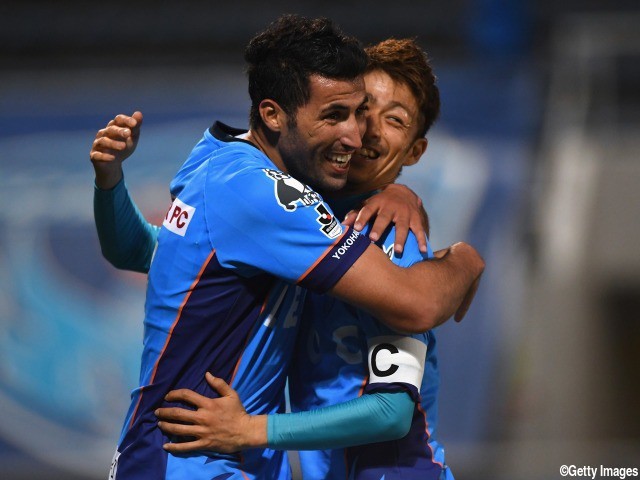 圧巻の決定力!横浜FCが3戦連続4得点で愛媛を一蹴、3連勝で首位をキープ