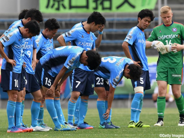 YS横浜が開幕6戦未勝利…森岡隆三監督率いる鳥取が3戦ぶり白星(12枚)