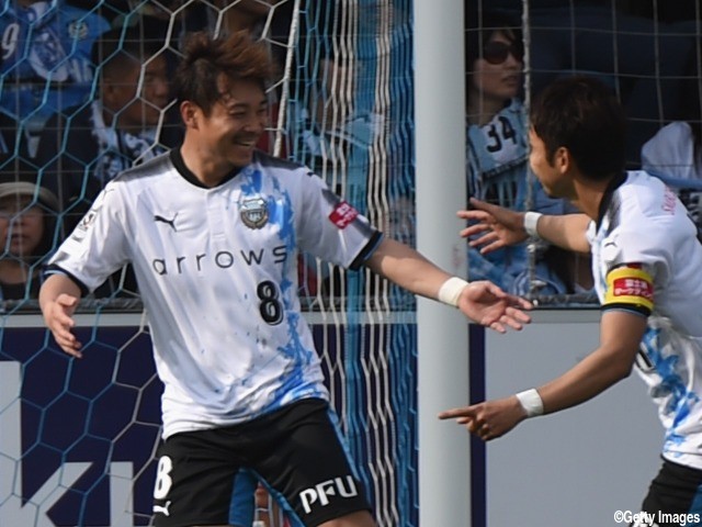 守護神ソンリョンがアシスト!川崎Fが磐田との注目対決を制し、今季初の2連勝を飾る