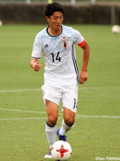 U-20アメリカ代表に挑戦したU-20代表候補の大学生プレーヤー。金子、鳥海、田中、小松(8枚)
