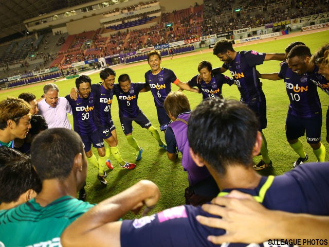 “6ポイントゲーム”制したのは広島! 甲府に完封勝利でホーム初白星