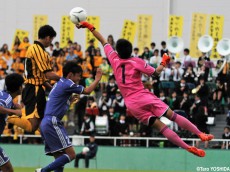 ここぞの場面でのセーブ光る。成立学園GK横井が完封勝利に大きく貢献(4枚)