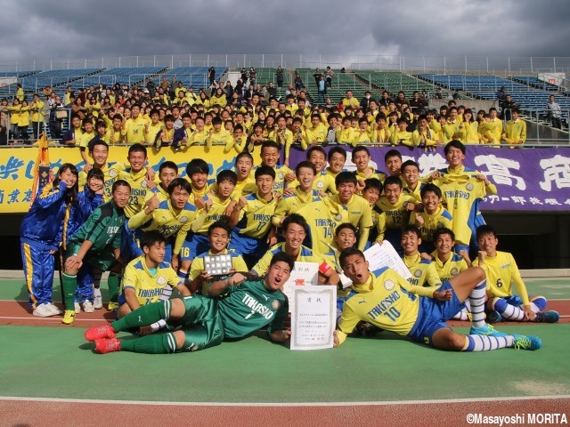 ギリギリの戦いから成長。そして全国へ…高松商が香川西に勝ち切って2年連続の選手権出場を手に:香川