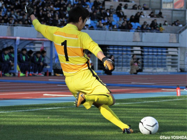 PK戦で敗退もファインセーブを連発した桐光学園GK丸山:神奈川(4枚)