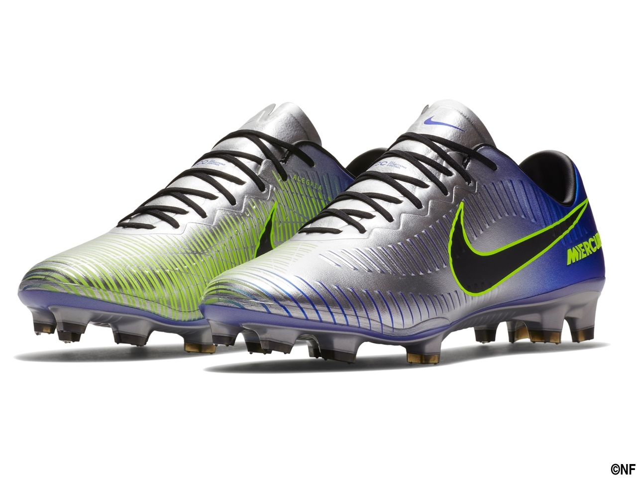 ネイマール&ロナウド、新旧ブラジル代表エースに捧げる