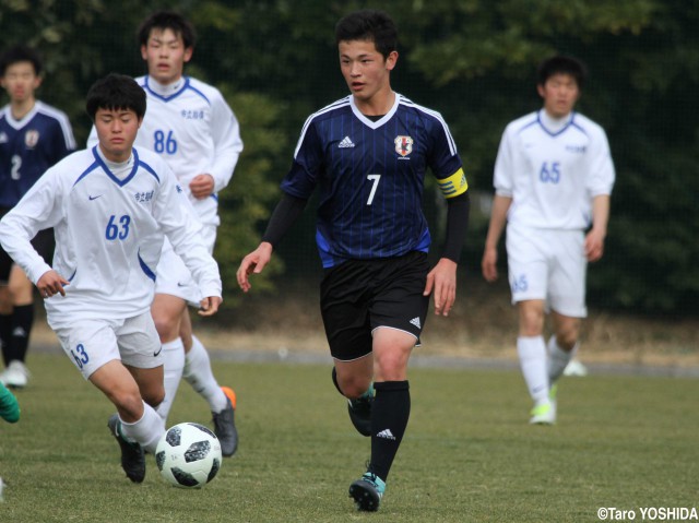 [練習試合]02ジャパン牽引する早生まれ2選手、MF山内翔、MF西川潤(6枚)