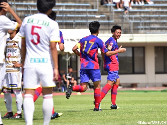 連日の決勝弾に「彼が効いていた」と指揮官…2連覇王者FC東京U-18がGL突破決める!