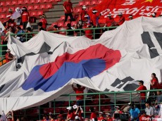 韓国憤慨「開催レベルを疑う」…U-19アジア選手権で試合前に北朝鮮国歌流される