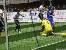 ブラインドサッカー日本代表はエース川村がアルゼンチン代表から歴史的初ゴールを奪うも、逆転負け