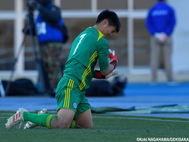 11人目キッカーの駒澤大高GK宮崎雅崇、PK失敗よりも悔やんだこと(8枚)